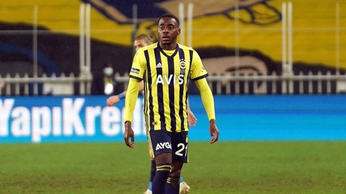  Fenerbahçe, Bright Osayi Samuel için 5 milyon euro istedi}